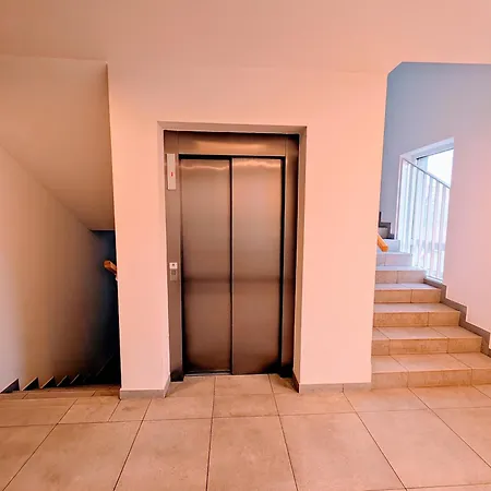 Braniborska Golden Gate * Wroclaw